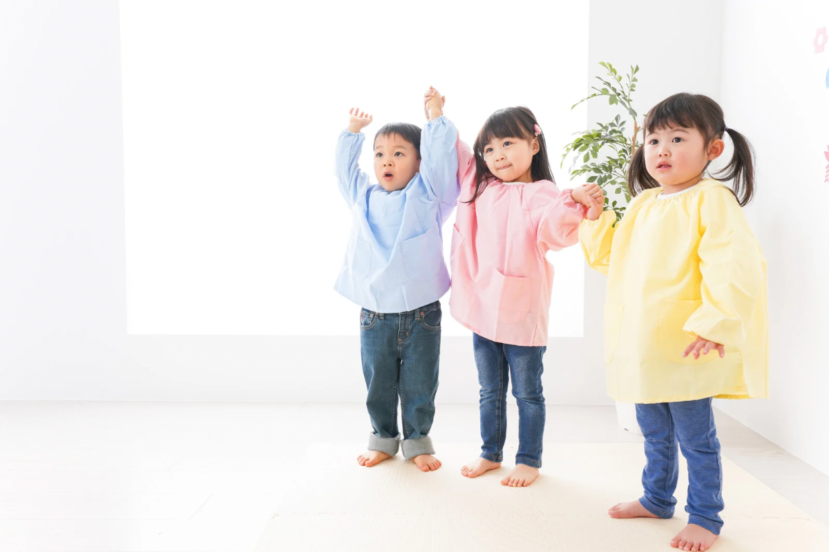 子供は何歳から歯医者に通えばいい？早めの受診が大切な理由とは。